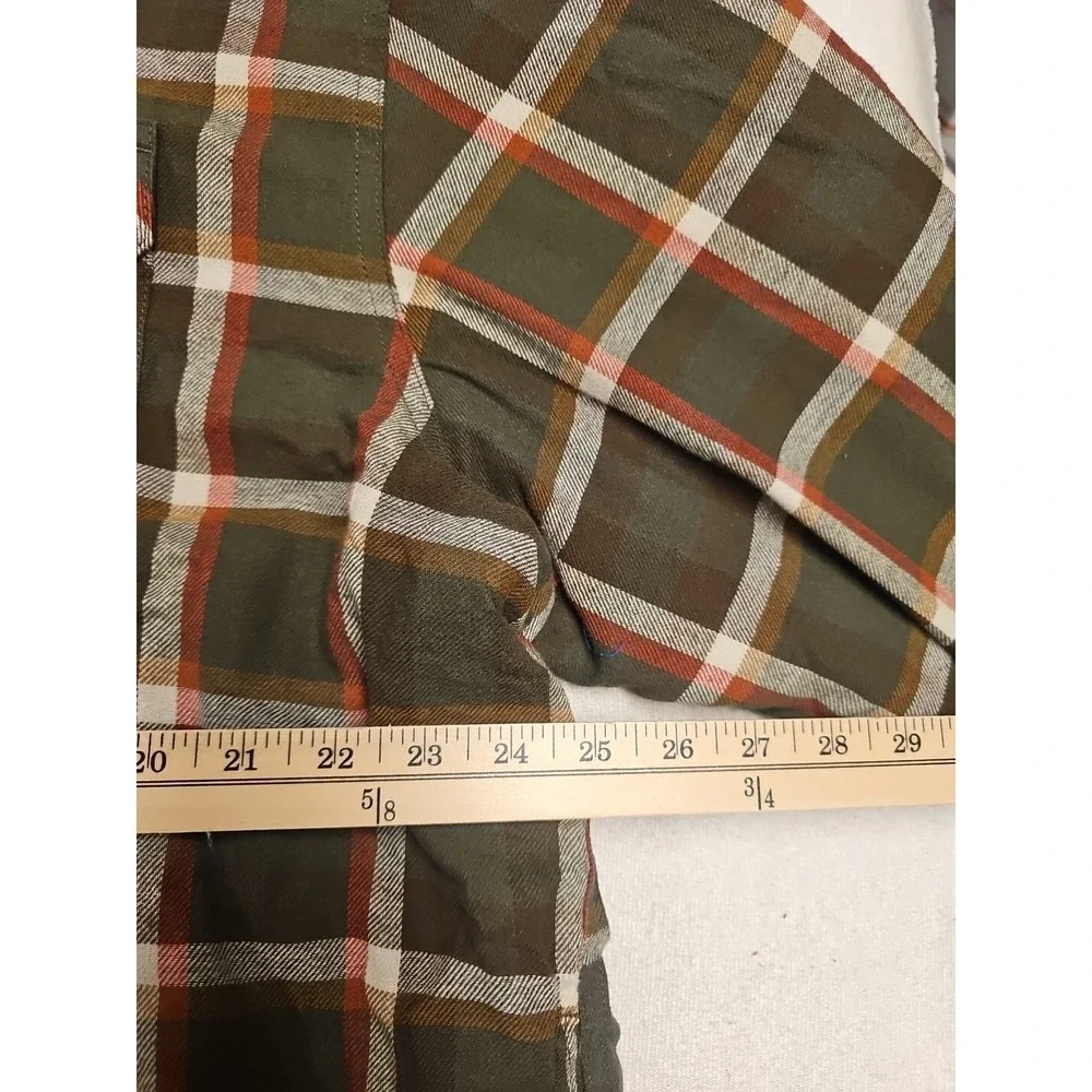 Wrangler Flannel Jacket Mens XL Green Plaid Sherpa Lined Pocket Shacket